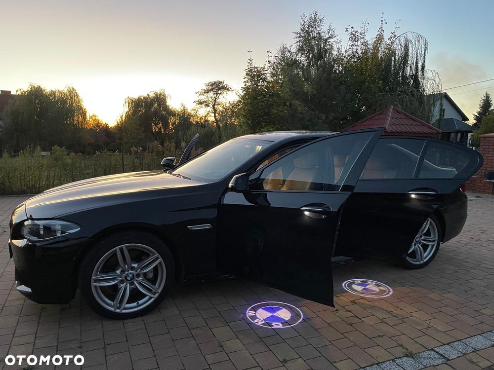 BMW Seria 5 535i - 12