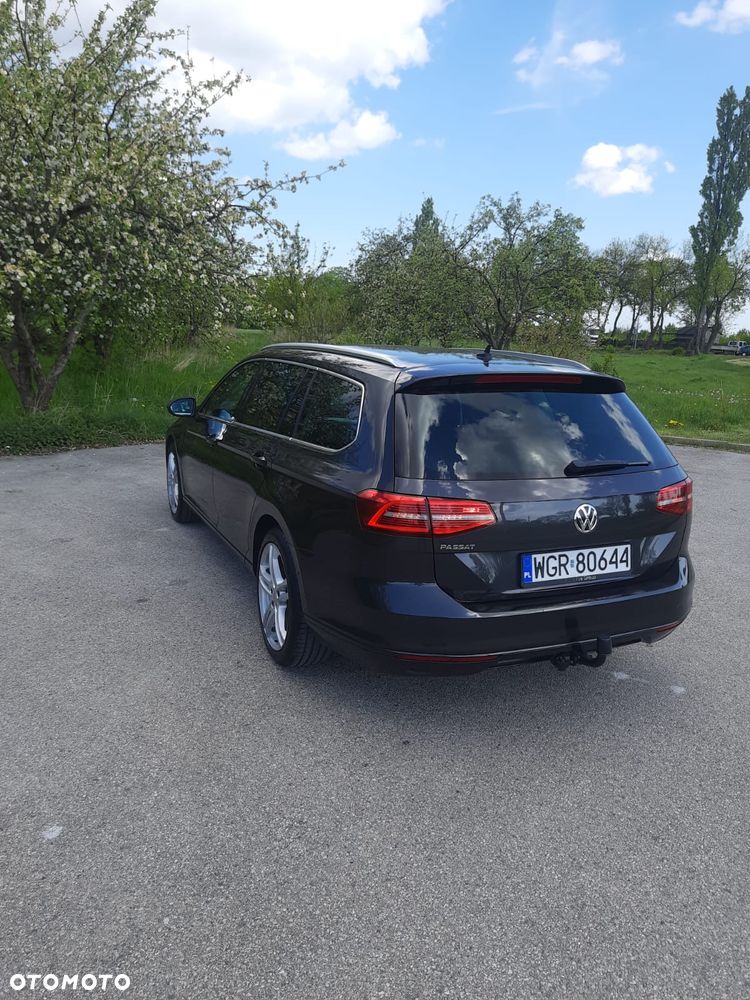 Volkswagen Passat Variant 1.6 TDI (BlueMotion Technology) DSG Comfortline - 3