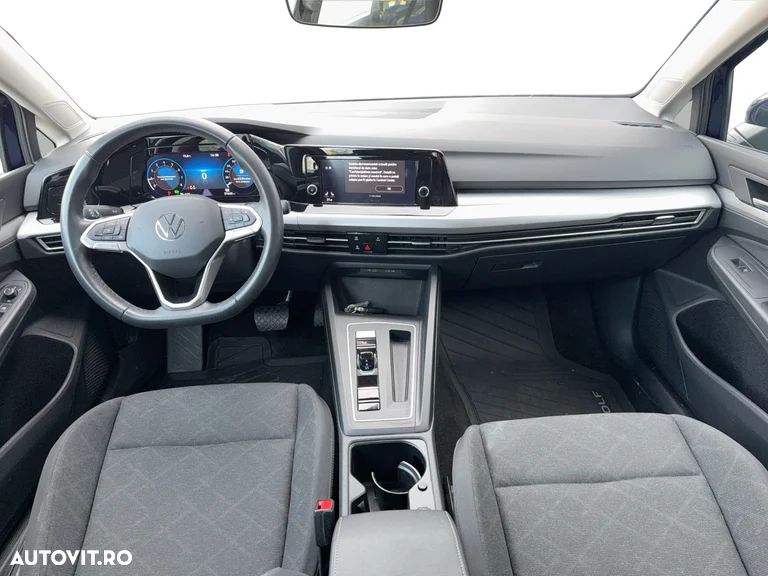 Volkswagen Golf 1.0 eTSI DSG MHEV Life - 13