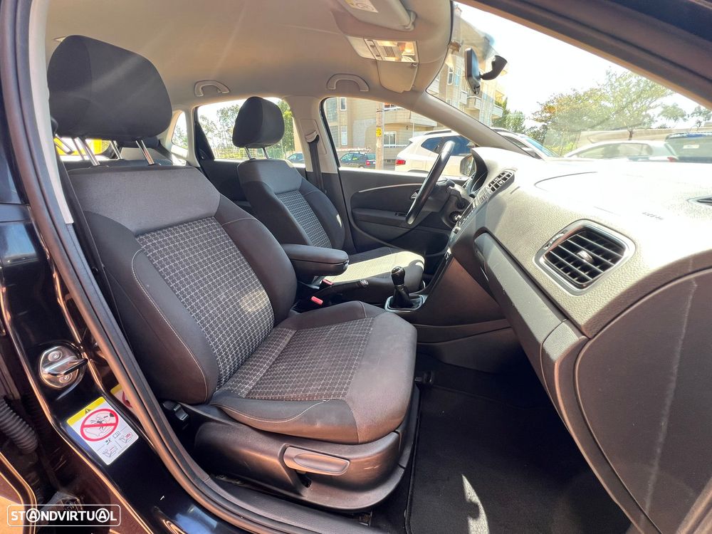 VW Polo 1.0 Confortline - 12