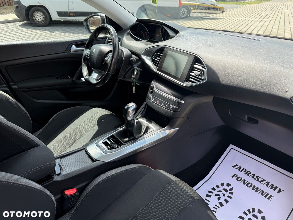 Peugeot 308 1.2 PureTech GPF Active S&S - 8