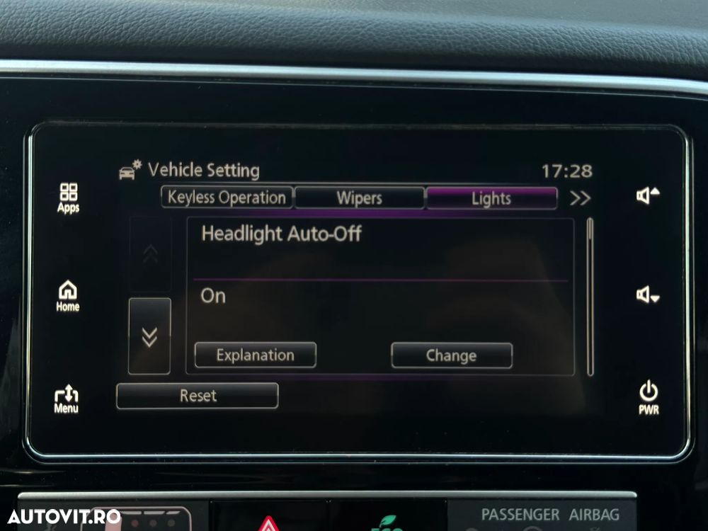 Mitsubishi Outlander 2.4 4WD Plus - 33