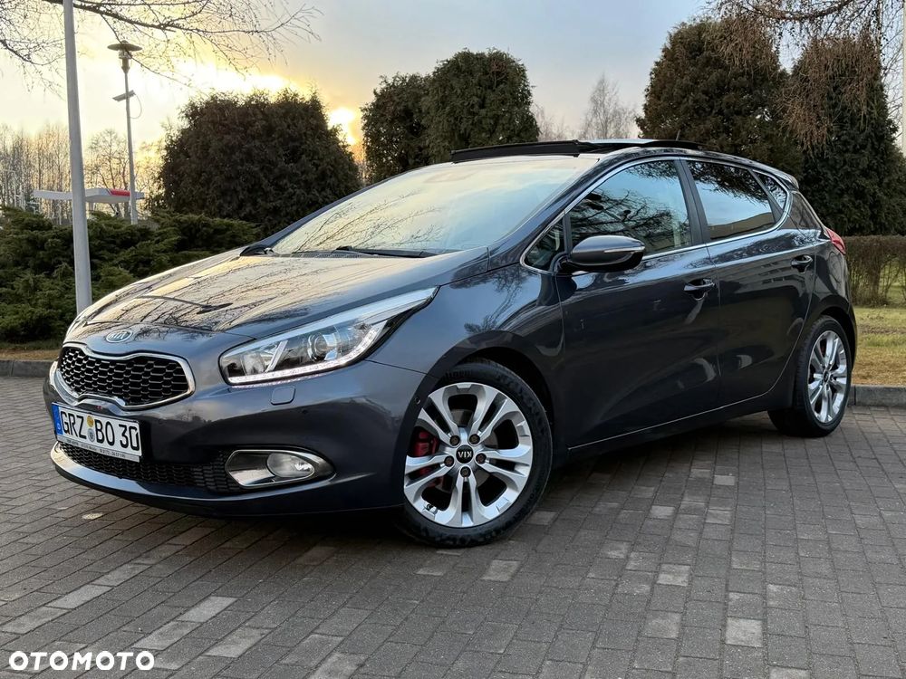 Kia Ceed 1.6 GDI DCT Platinum Edition - 14