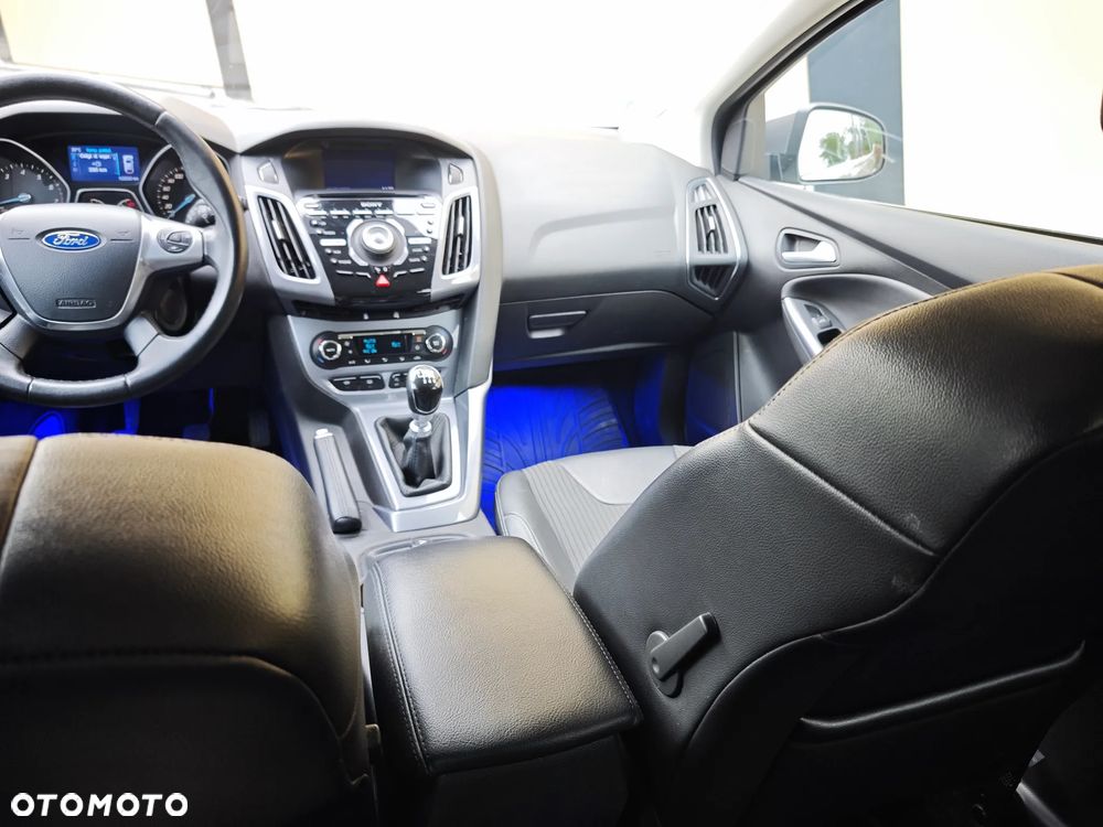 Ford Focus 1.6 EcoBoost Start-Stopp-System Titanium - 33