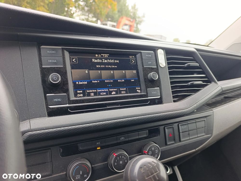 Volkswagen Transporter T6.1 - 20