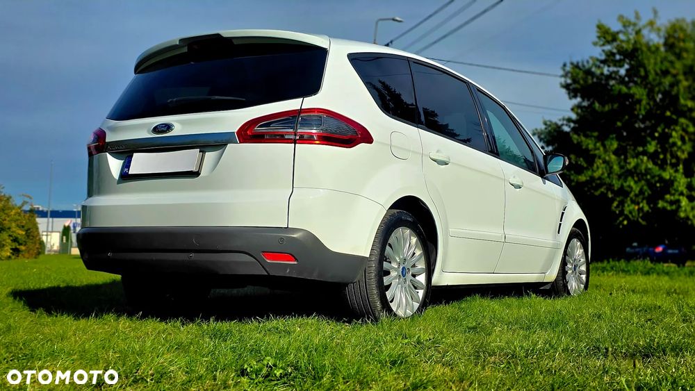Ford S-Max - 19