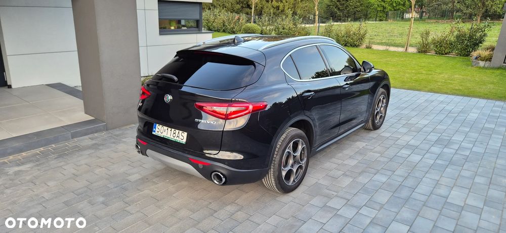 Alfa Romeo Stelvio 2.0 Turbo 16V AT8-Q4 Super - 10