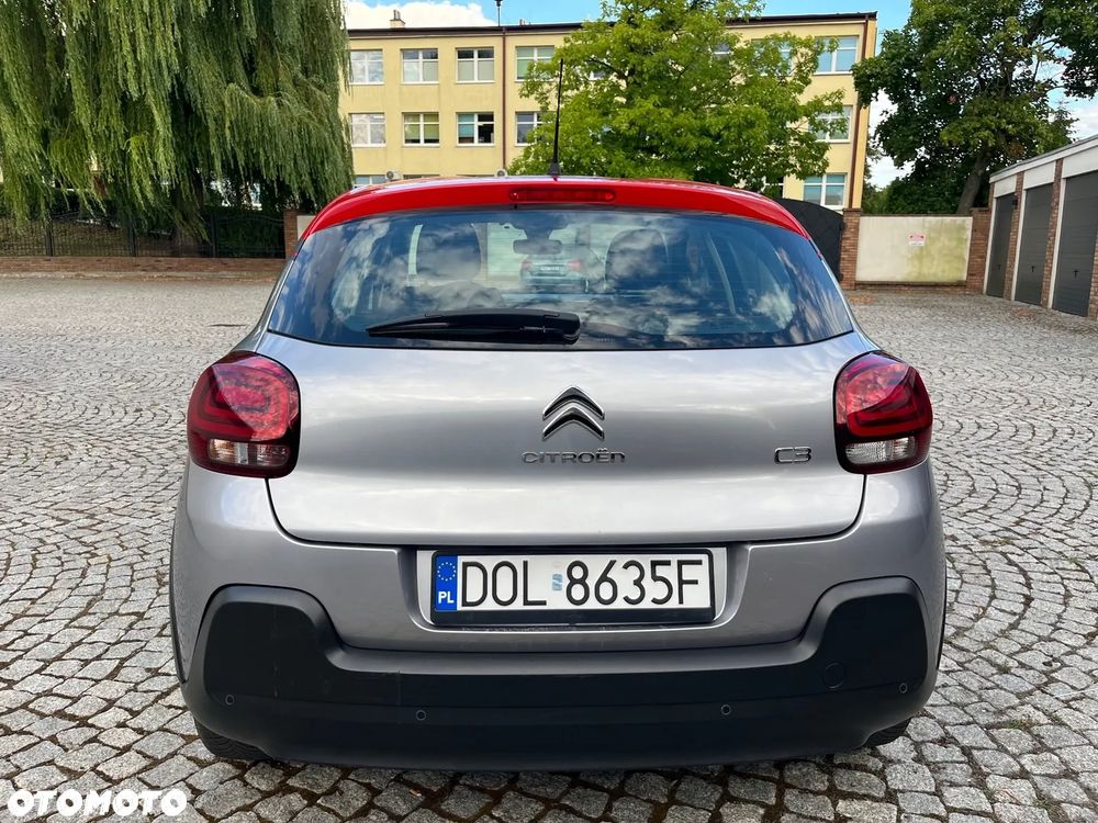Citroën C3 Pure Tech 82 SHINE - 4