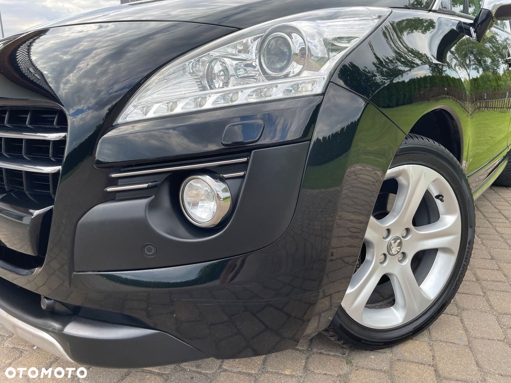 Peugeot 3008 Hybrid4 - 40