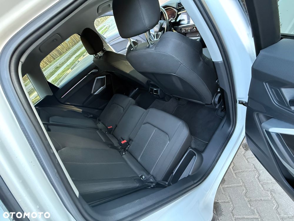 Audi Q3 2.0 TDI S tronic - 17