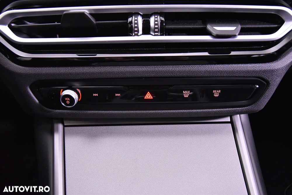 BMW Seria 3 320e AT PHEV - 18