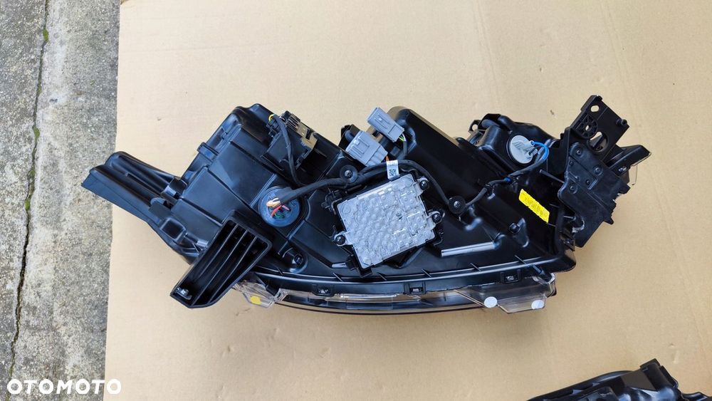 Mitsubishi Outlander III Lift 19-24 Lampa Przód FULL LED LR Komplet Europa - 12