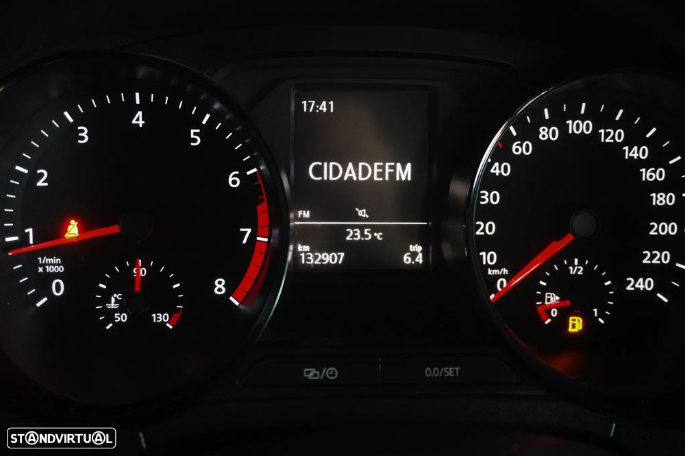 VW Polo 1.0 (Blue Motion ) Trendline - 12