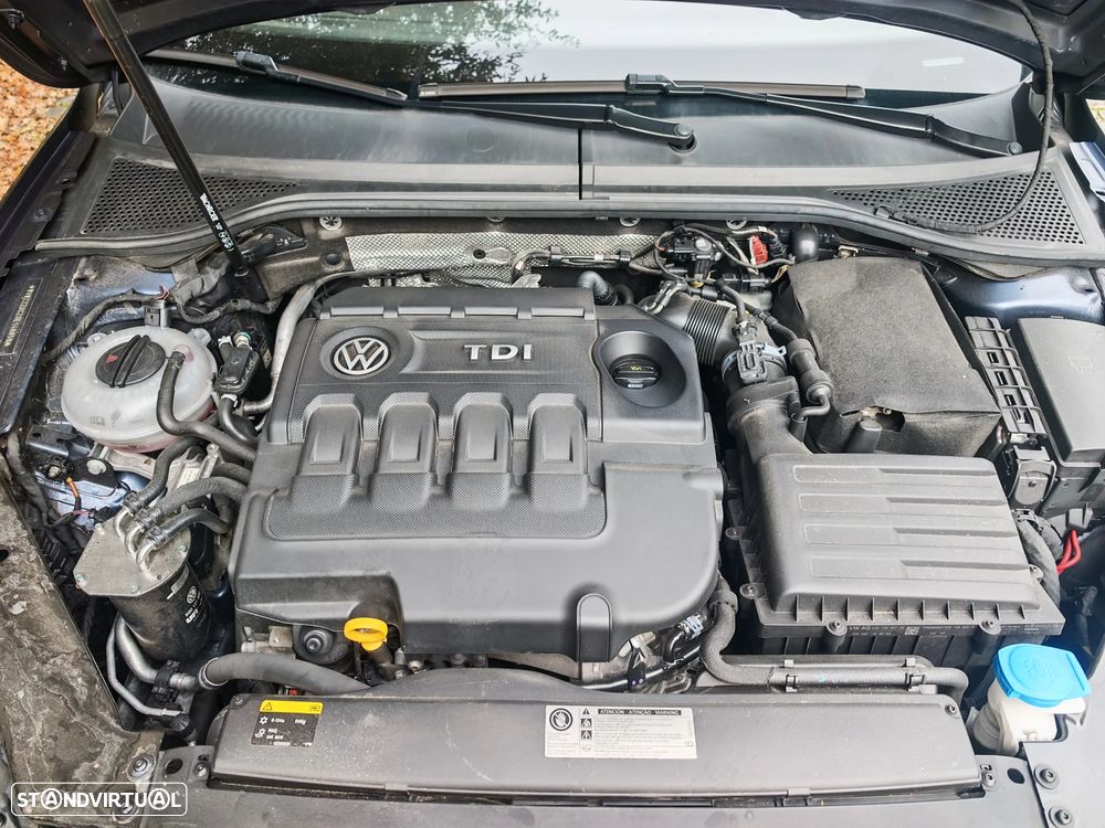 VW Passat 1.6 TDI BlueMotion - 22