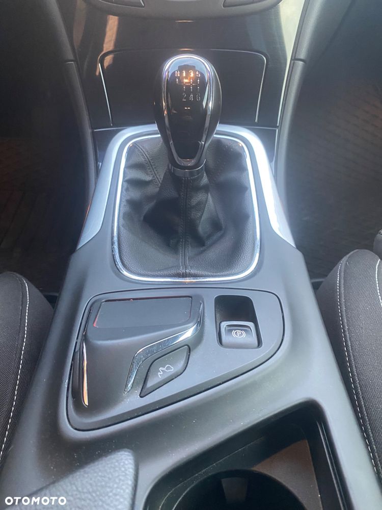 Opel Insignia - 20