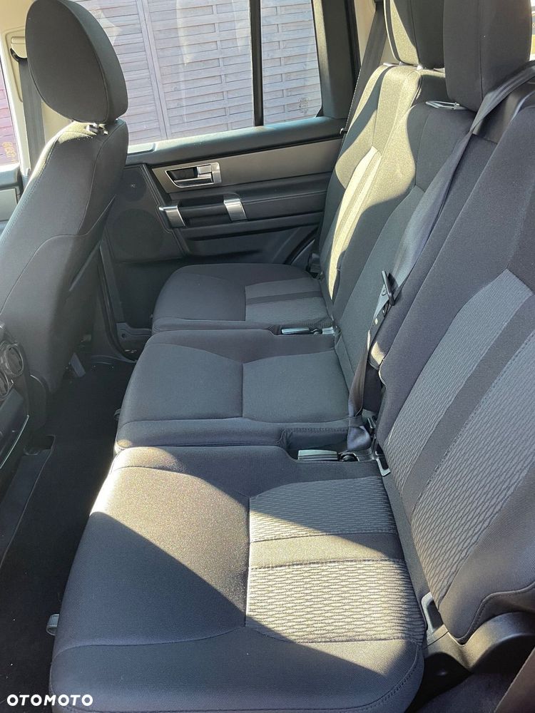 Land Rover Discovery - 12
