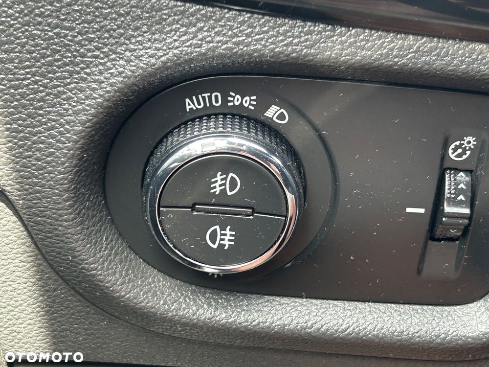Opel Astra 1.6 CDTI Dynamic S&S - 15