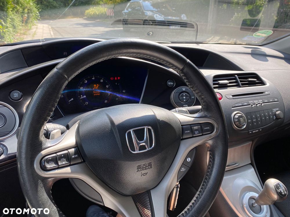 Honda Civic 1.8 TypeS + i-SHIFT - 8