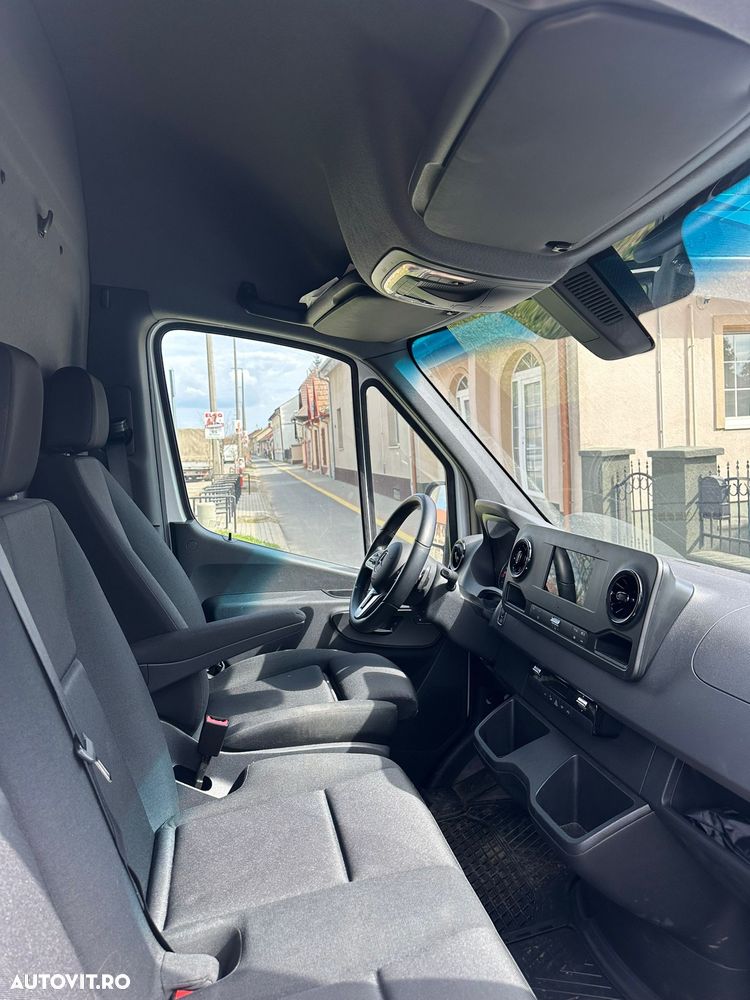 Mercedes-Benz Sprinter - 7