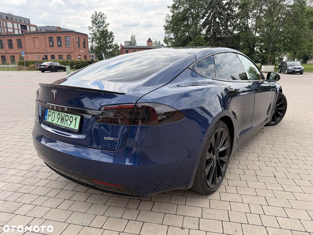 Tesla Model S 100D Allradantrieb Performance - 11