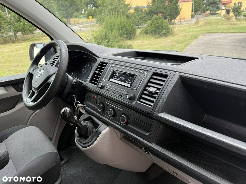 Volkswagen Transporter - 8