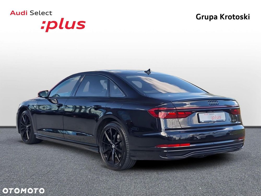 Audi A8 - 3