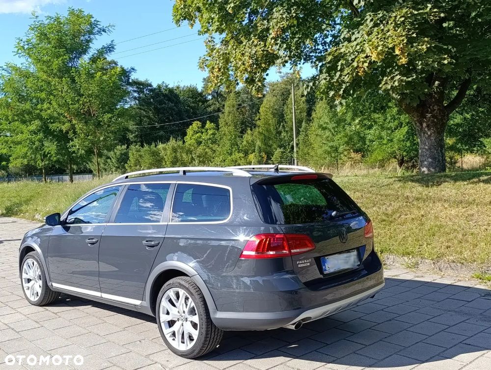 Volkswagen Passat 2.0 TDI Highline DSG - 5