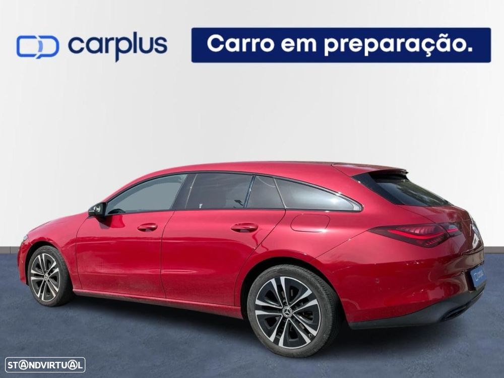 Mercedes-Benz CLA 220 d Shooting Brake AMG Line Aut. - 2