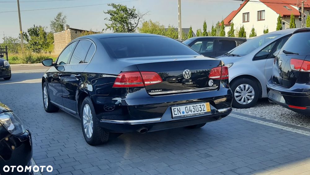 Volkswagen Passat 1.6 TDI Comfortline - 7
