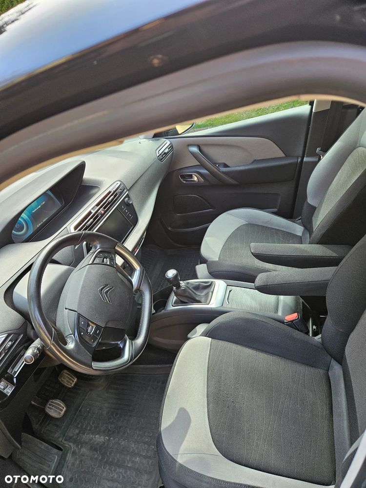 Citroën C4 Picasso - 11