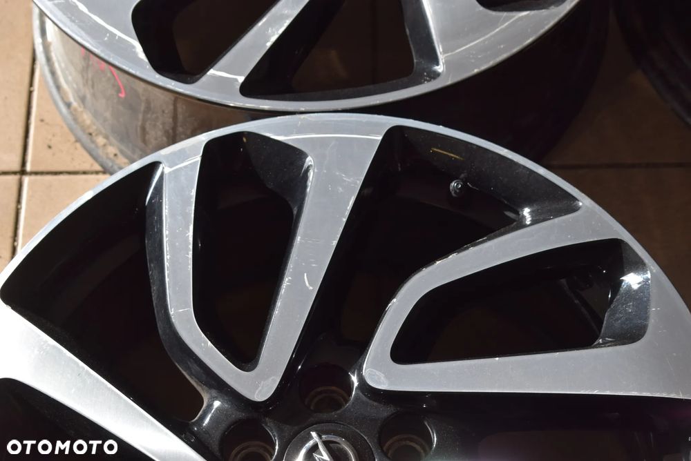 Felgi aluminiowe Opel 7,5Jx19 5x108 - 4