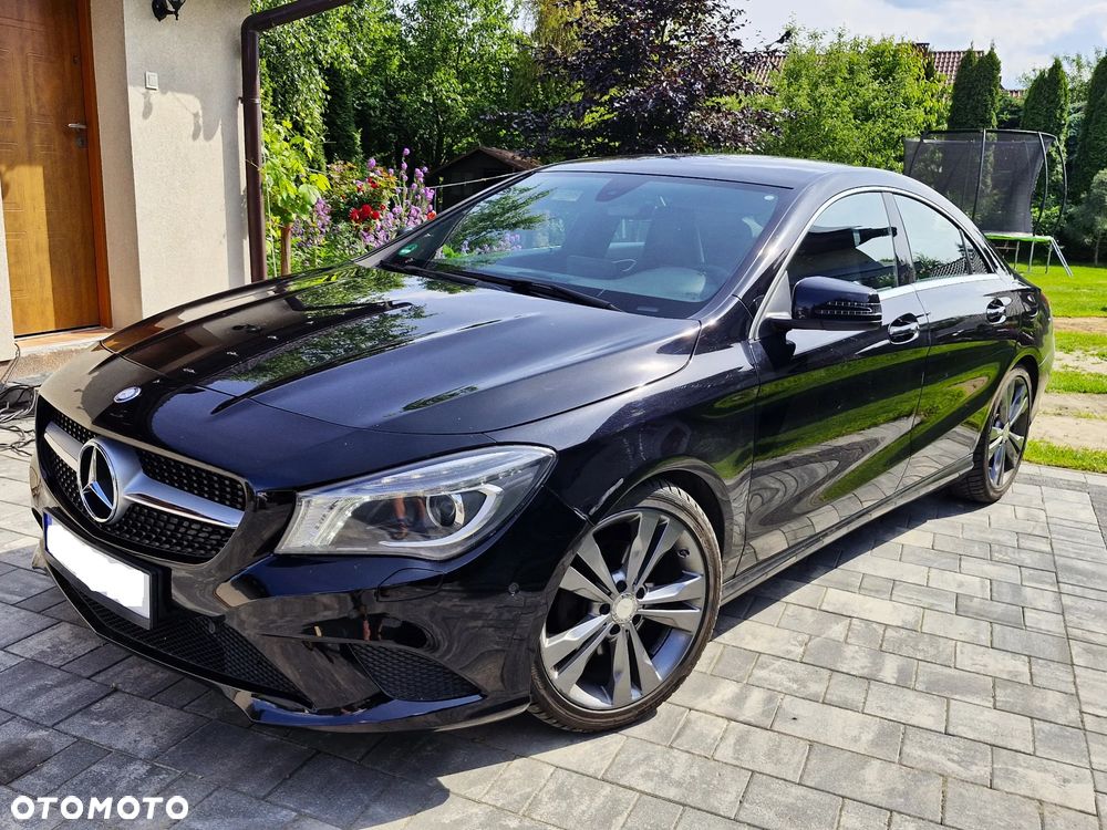 Mercedes-Benz CLA 180 Urban - 2