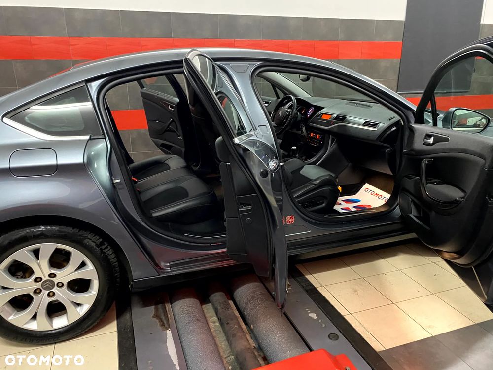 Citroën C5 2.0i 16V Confort Equilibre - 21