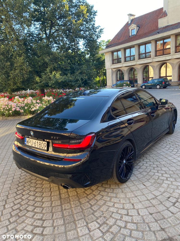 BMW Seria 3 330i M Sport sport - 4