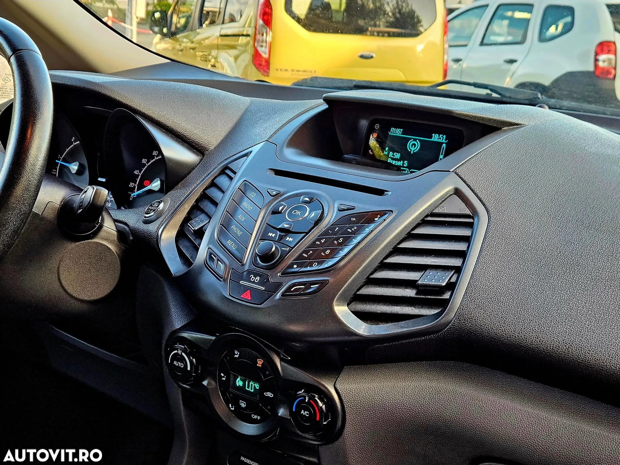 Ford EcoSport 1.5 TDCi TITANIUM - 13