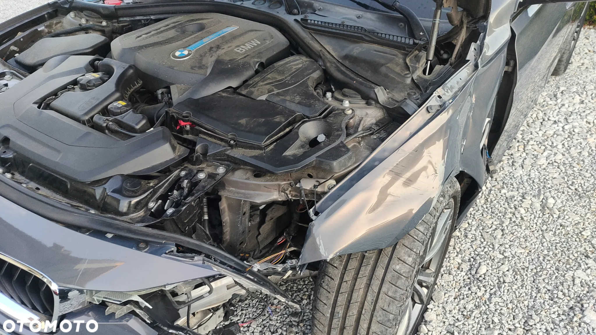 BMW Seria 3 330e iPerformance - 15