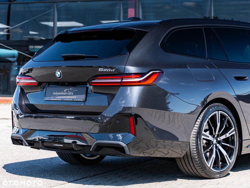 BMW Seria 5 520d xDrive mHEV M Sport - 14