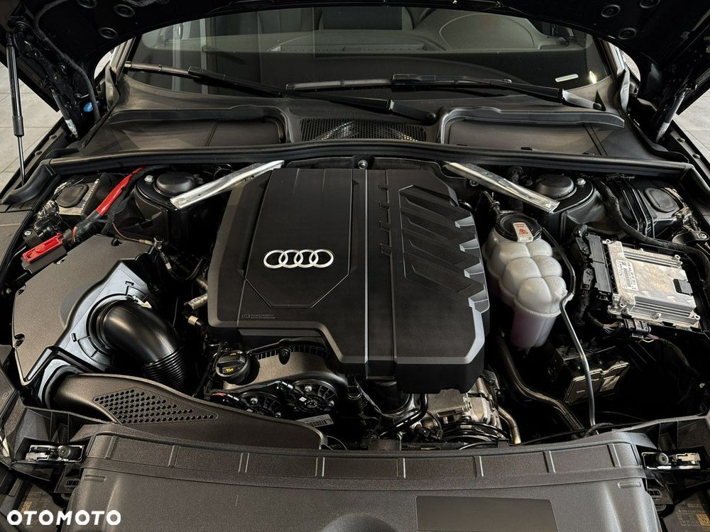 Audi A4 Allroad - 32