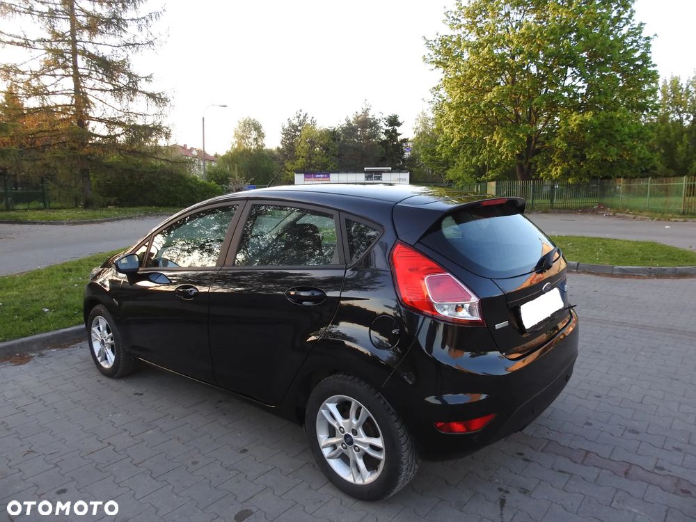Ford Fiesta - 10