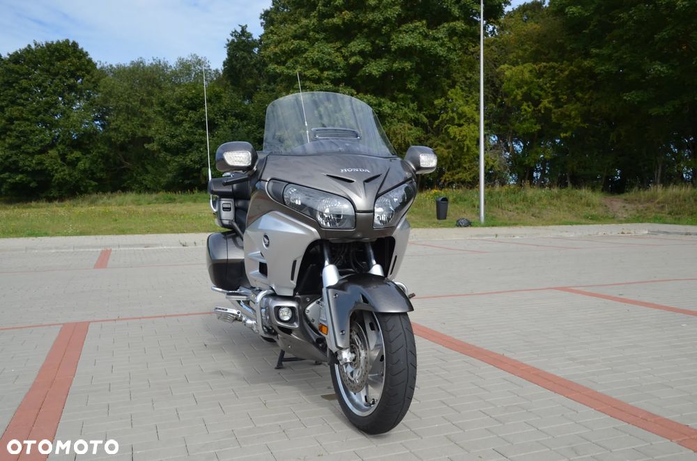 Honda GL - 4