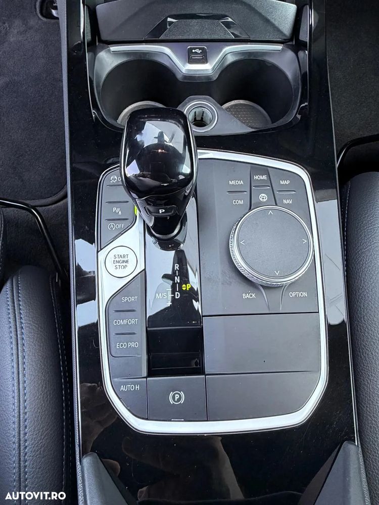BMW Seria 2 218i AT - 11