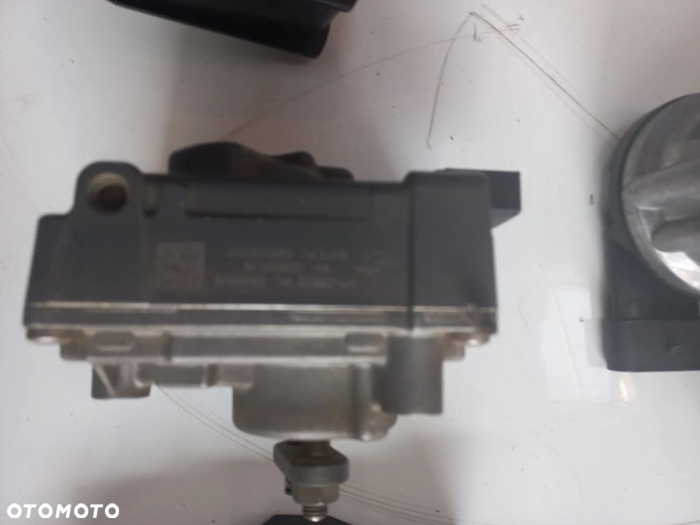 Valtra części ,wtryskiwacze V837079827,ACV082333A,V837074846,pompa adblue,bosch,zawór proporcjonalny V36060600,ACV0226710,ACV0139620,SIŁOWNIK ACP0401730,ACX3989990 CYLINDER hamulcowy,ACV0236180 Dmuchawa,V837074861.chłodnica intercoller,ACV0303150,MAHLE,MN233310-0160,ACW034324C,Q,ZAWIASY,wentylator,wiskoza - 9