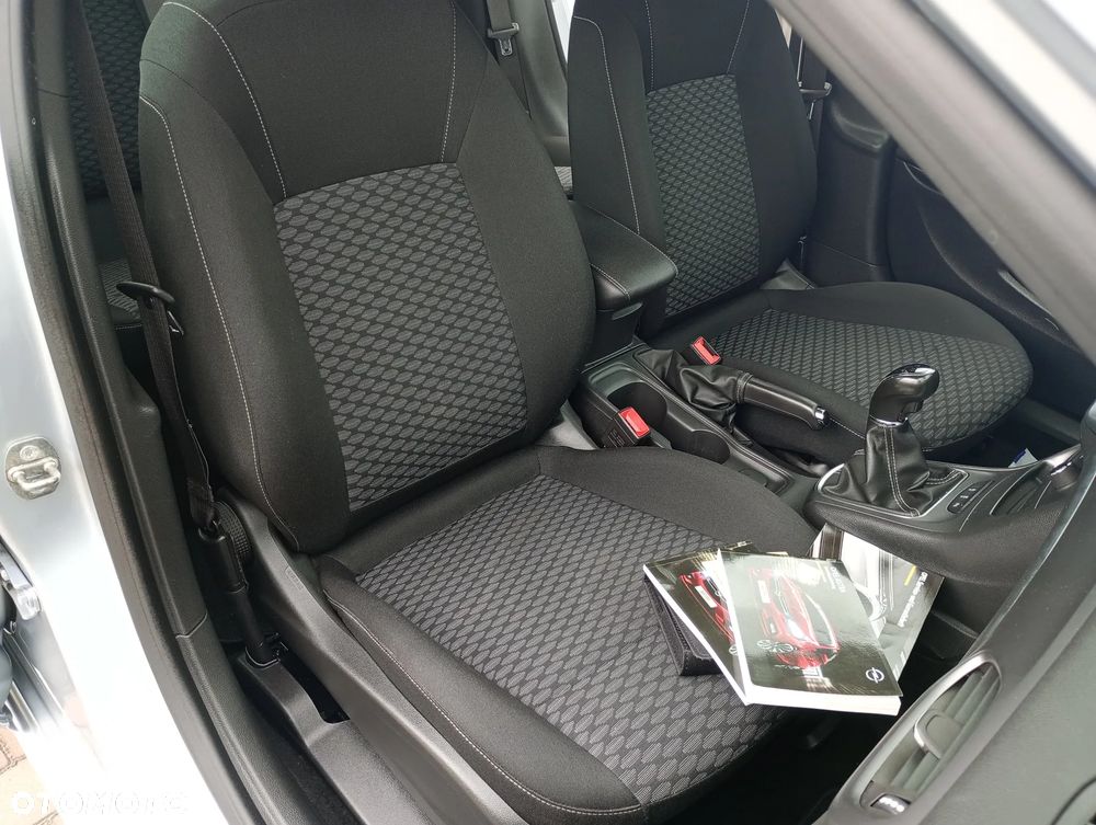 Opel Astra 1.4 Turbo Innovation - 10