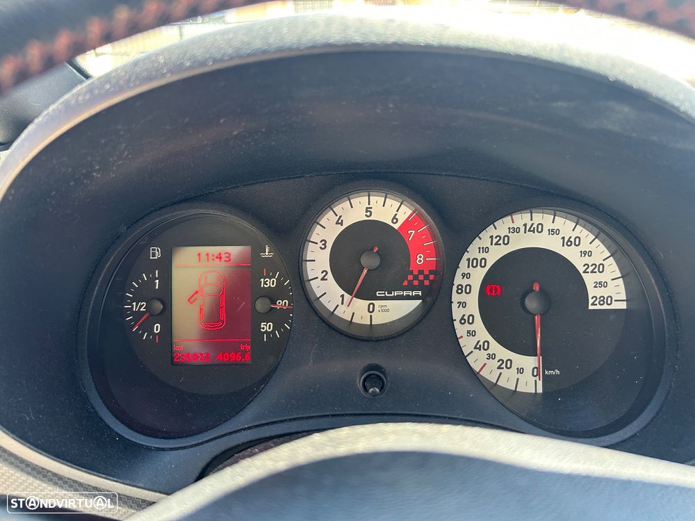 SEAT Leon 2.0 T FSI Cupra - 16