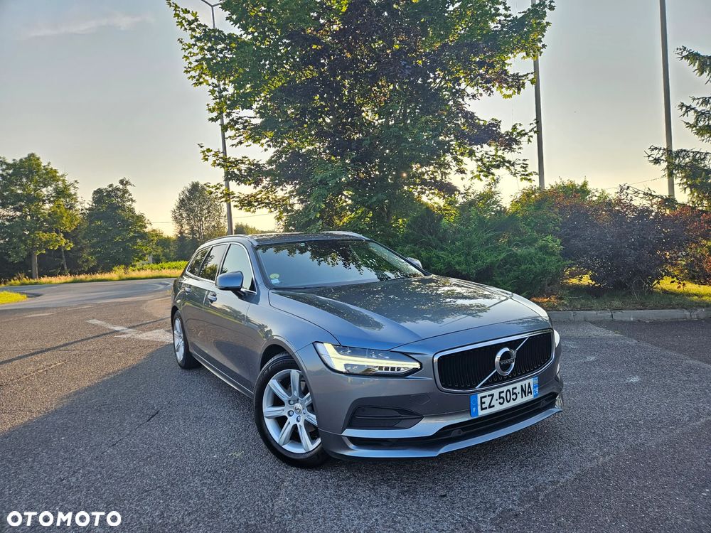 Volvo V90 D3 Geartronic Momentum Pro - 4
