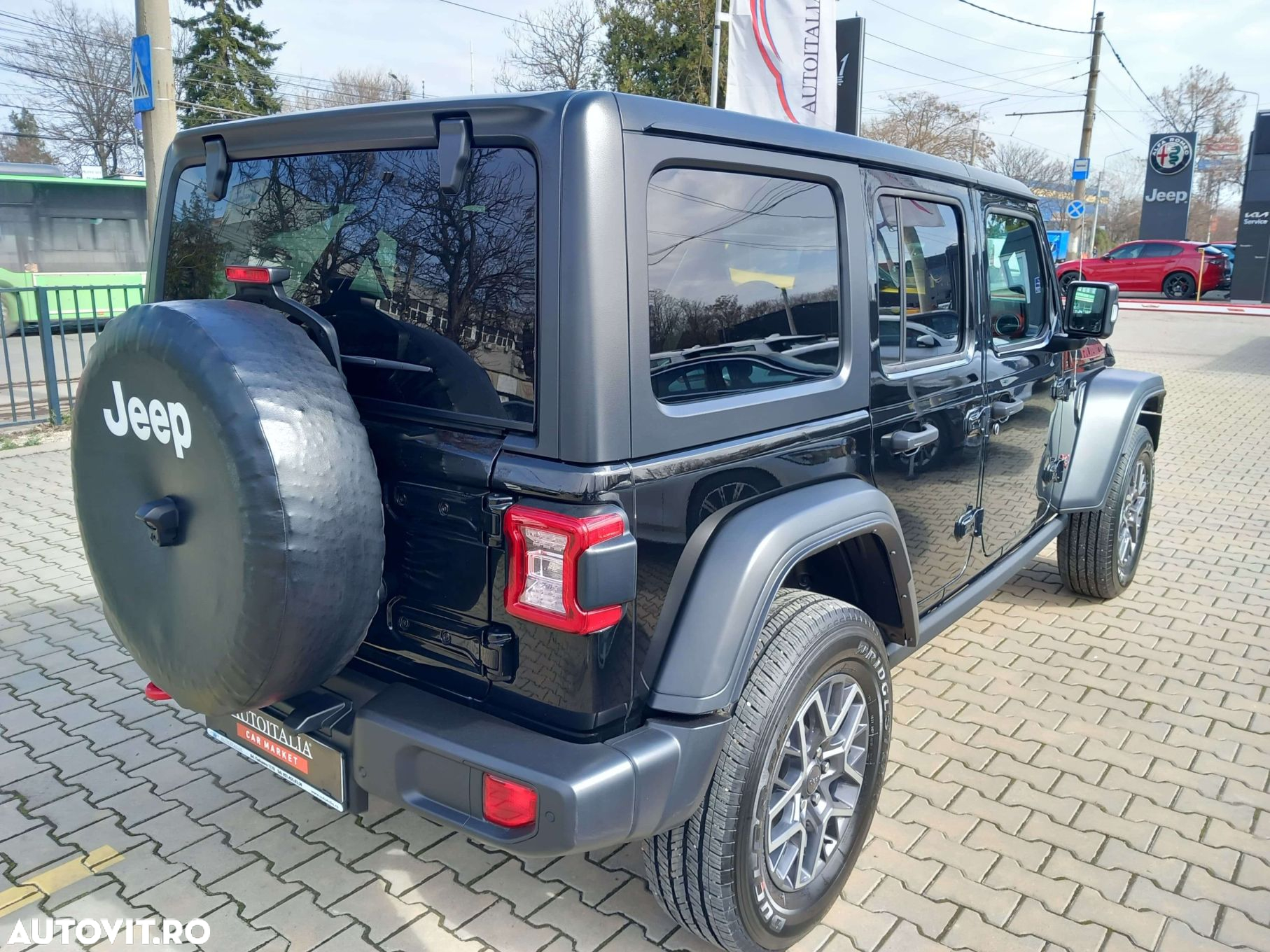 Jeep Wrangler - 5