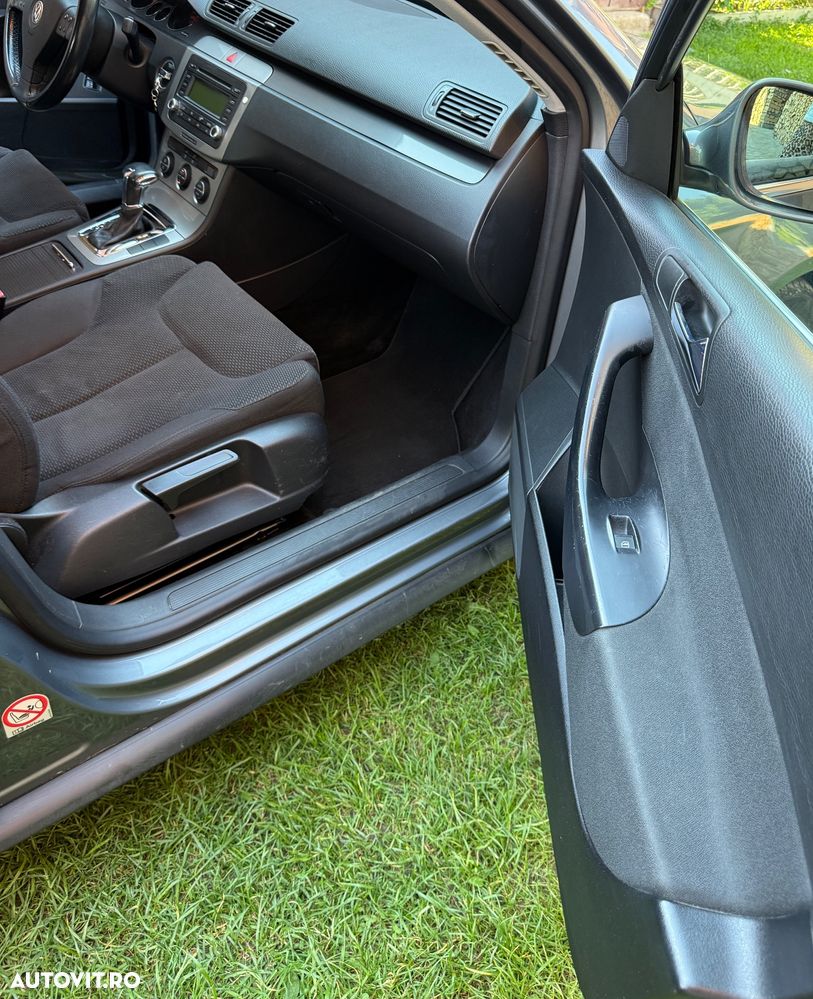 Volkswagen Passat - 10