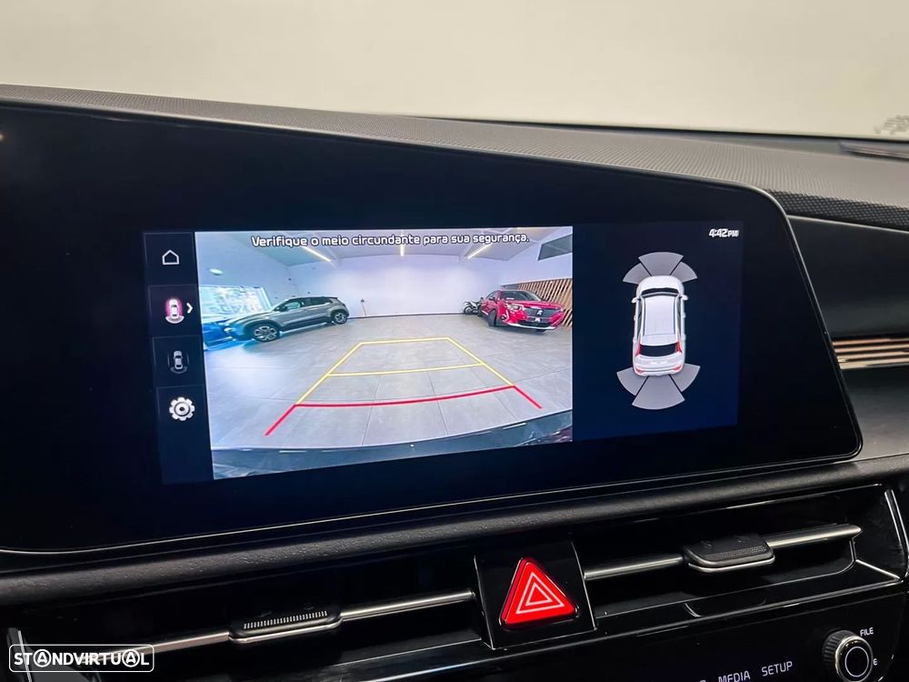Kia Niro EV 64kWh Tech - 17