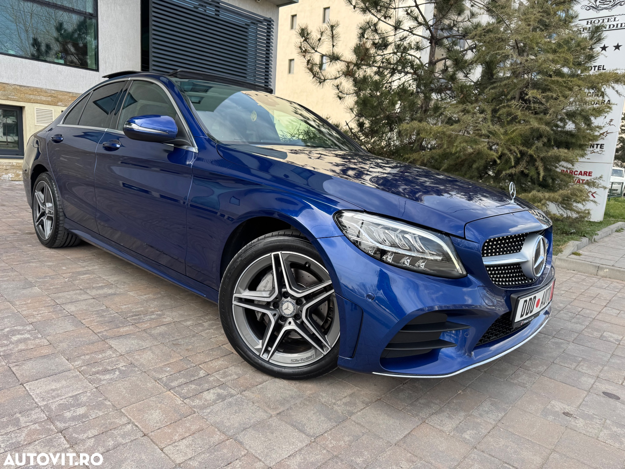 Mercedes-Benz C 220 d 4Matic T 9G-TRONIC - 10