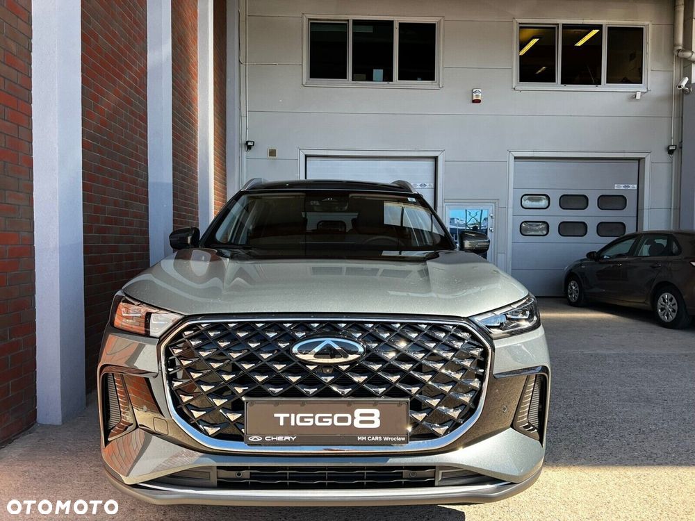 Chery Tiggo 8 - 9